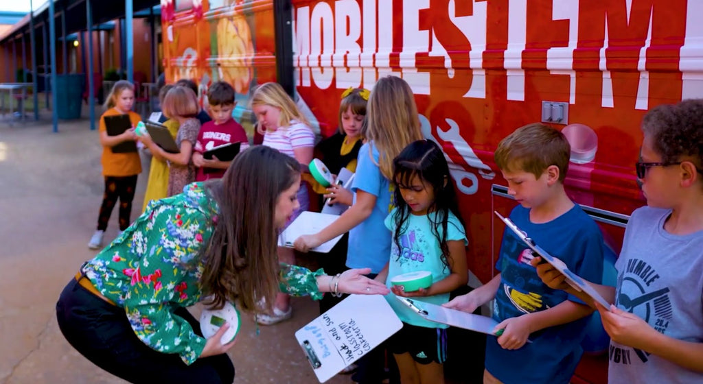 STEM Bus Inspires Creativity, Curiosity and Innovation